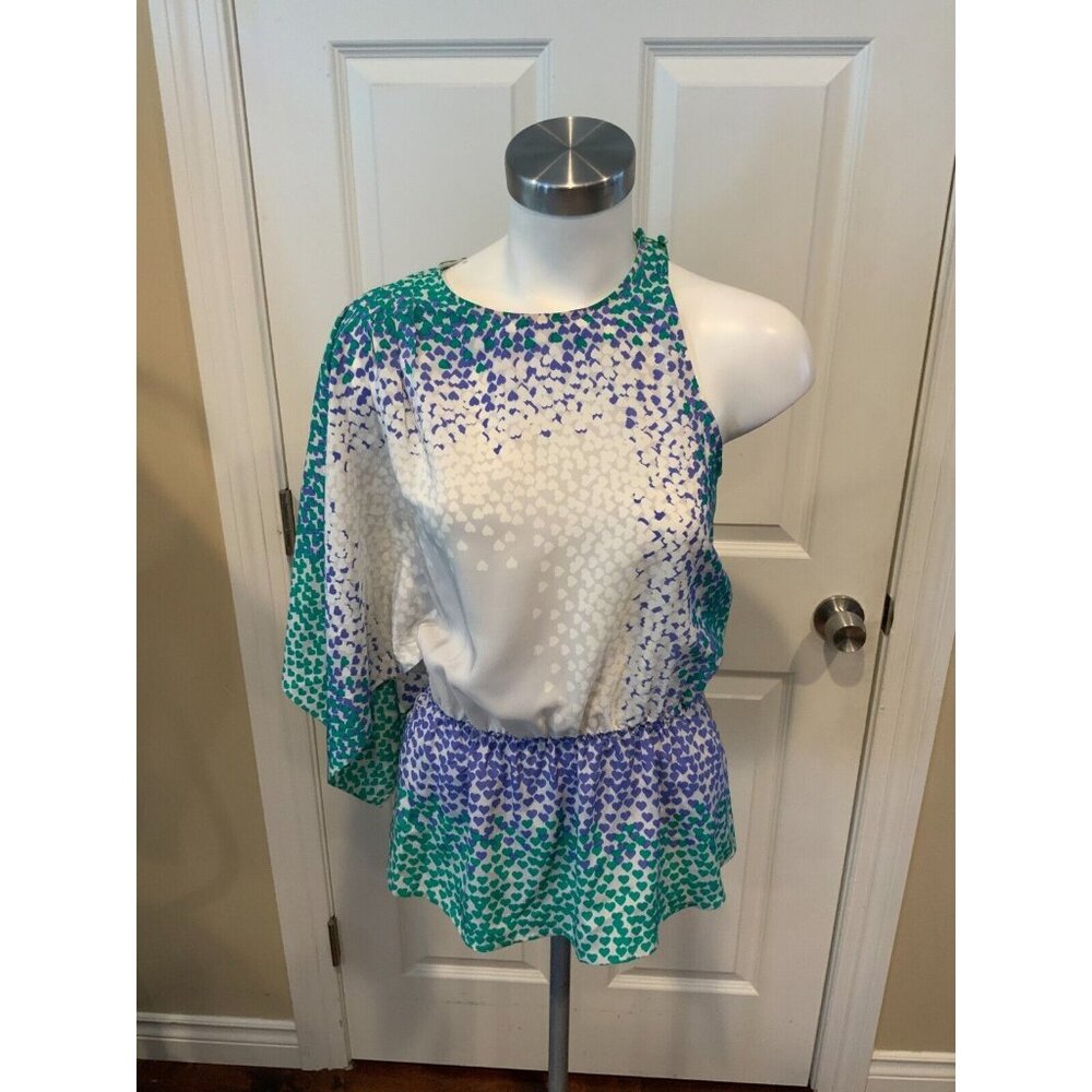 BCBG Max Azria Blue. White & Green Heart Print Silk Split Sleeve Top, Size XXS
